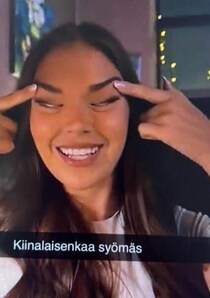 「あまりにも低レベル」フィンランド「つり目」写真続々アップ　「人種差別の少ない国のイメージがあったが」