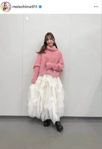 元AKB48・大島麻衣、脚ながっ...ニットのショーパン×ショートブーツで神スタイル　「細ッ」「めっちゃかわいい」