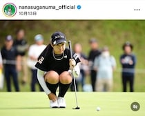 女子ゴルフの菅沼菜々、乃木坂デザインなふんわりミニドレスに大反響　「可愛すぎ」「アイドルかと思った」