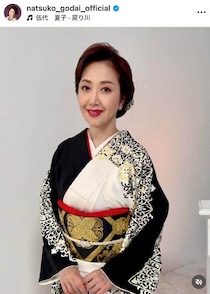 17歳差の伍代夏子＆杉良太郎夫妻「ワタクシ達の26回目の結婚記念日」　ステキすぎて反響「オシャレで華やか」