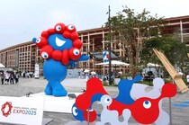 万博・ポルトガル館に突如現れた大きな「桃」　実は「桃太郎へのオマージュ」の意味も...館長が明かすオブジェの正体