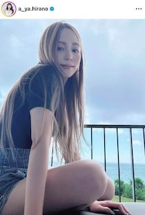 平野綾37歳、黒キャミワンピ＆三つ編みで「激カワ」ショット　「久しぶりにヘナタトゥーやったよ」