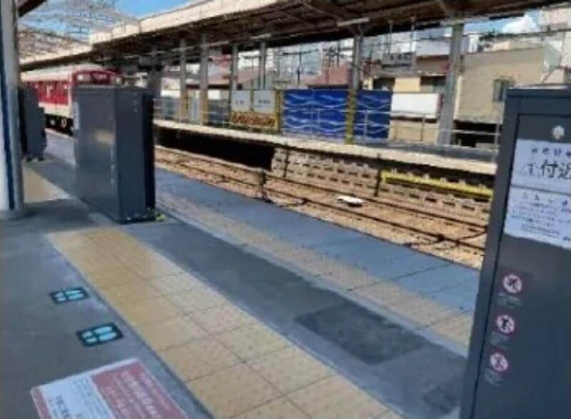 ホームドアが開いたとき(近鉄のニュースリリースから)