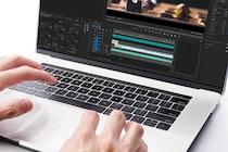 高級車7台所有の女性YouTuberが告白した広告収益＆最高月収に驚きの声「嫉妬すらできない」