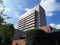 市長の男性部下とホテル「密会」報道受け...前橋市に苦情電話590件　市長は「男女の関係」否定も「どうして嘘を」の声も