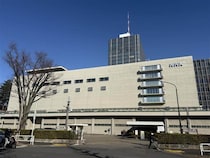 「これアリ？」ちゃんみなの股広げる紅白演出が波紋　「あのギリギリが彼女らしさ」評価する声も