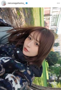 長濱ねる、超ミニ×透け感タイツの私服コーデで「激カワ」　すらり神スタイル...国宝級の美貌にドキっ