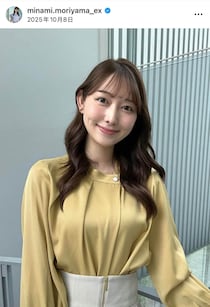 「スーパーJチャンネル」テレ朝・森山みなみアナ、タイトなニット×チェック柄スカートで...笑顔にキュン