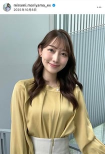 「スーパーJチャンネル」テレ朝・森山みなみアナ、タイトなニット×チェック柄スカートで...笑顔にキュン