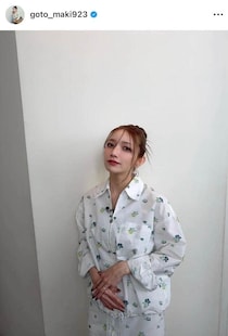 後藤真希、透け感トップス×デニムのコーデも最強ビジュ　「かわいすぎるぅーー」「顔小さい～」