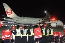 現地着は夜中3時、「0泊」弾丸旅行の提案でザワついたJAL成田―デリー線　北米需要が下支え、初便搭乗率9割超