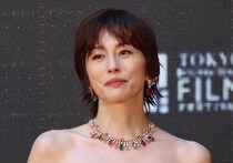 米倉涼子の書類送検→「楽天モバイル」過去のCMに再注目　「いろいろありすぎ」「ダブル涼子...」