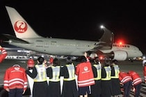 現地着は夜中3時、「0泊」弾丸旅行の提案でザワついたJAL成田―デリー線　北米需要が下支え、初便搭乗率9割超