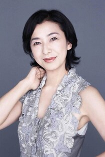 俳優・高橋惠子さん（71）の変わらない若々しさ　「結婚式の時に周りが『1年で別れる』と賭けを」