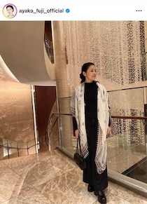 藤あや子、着物姿と雰囲気変わって...「猫ちゃんデザイン」のニットでステキ大絶賛　「何でもお似合いです」