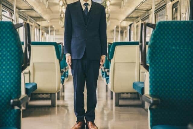 電車内でトラブルが…（写真はイメージ）