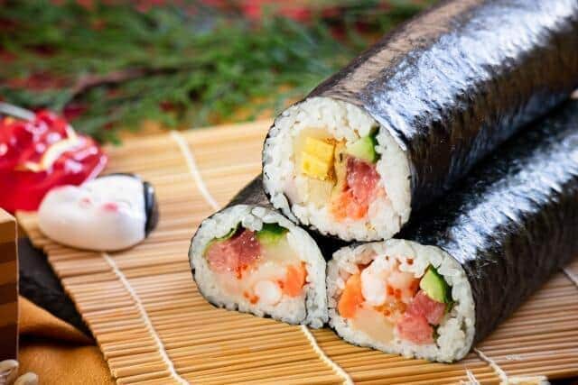 値上げが続く恵方巻、差別化のポイントは（写真はイメージ）