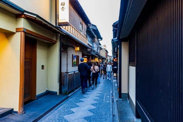 2026年の春節は訪日観光客の大幅な減少が予想されている（画像はイメージ）