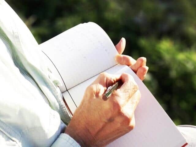 「衰え」や「老い」をフレイル川柳で吹き飛ばそう（画像はイメージ）