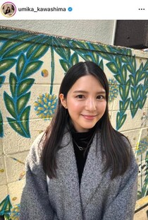 川島海荷、淡い水色の着物姿で...神々しい美しさにどよめき　「とてもお似合い」「息を呑むほど美しい」