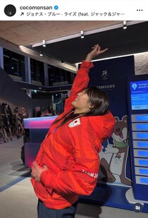 ビッグエアで金メダル村瀬心椛、歓喜のショット...五輪サングラス姿で話題　「勝利を象徴」「おめでとうー！」