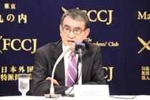 「疲れてるはずなのに...」　自民・河野太郎氏が称賛リプライに素直すぎる返信「グリーン車にも乗るよ」