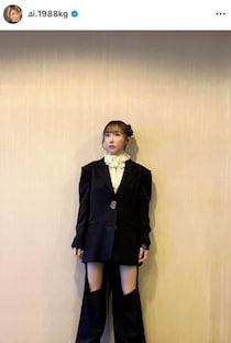 加護亜依、どアップ横顔ショットで「激カワ」大絶賛　「横顔イイね！」「ずっとかわいいです！！！」