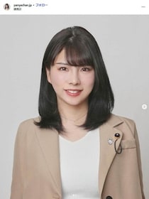 「配慮に欠けた投稿でした」　「ステッカーびっしりPC」に賛否の新人都議、「わざわざ敵をつくる必要もない」意見に反省