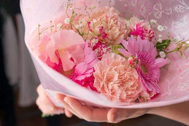 柄本佑さんが妻・安藤サクラさんとの交際報告を、義父・奥田瑛二さんにどう伝えたか(写真はイメージ)