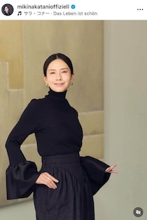 中谷美紀、神々しすぎるオールホワイトコーデ...美貌ダダ漏れショット　「洗練された美」「お美しい限り」