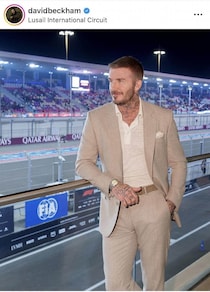 ヴィクトリア・ベッカム、深めスリット入り真っ赤なドレスで色気ダダ漏れ　セレブな美男美女夫婦2ショット