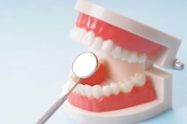 登録者60万人超の人気YouTuber、「歯がボロボロ」で治療に約350万円　「先延ばししてもしゃーないな」