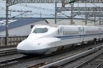 新幹線で「豚まん」注意された実業家、会社に豚まん投げつけられる　実害を報告「ただのいじめ、いや、犯罪です」