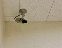 ホビーショップがプラモデル・ミニ4駆売場を閉鎖　「万引き被害があまりにも多すぎて」ユーザー困惑