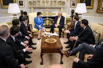 日米首脳会談、トランプ大統領がまさかの「真珠湾」発言　特に問題視したのは欧米メディア、息のんだ記者団