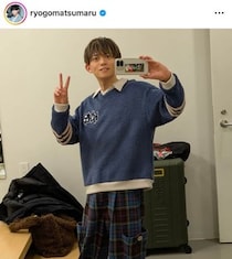 松丸亮吾、細マッチョな上半身に仕上がる　自撮りショットに反響「かっこよすぎ」「見た目とのギャップえぐ」