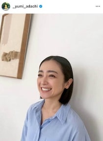 安達祐実、個性的ファッションで変わらぬかわいさに衝撃　「年齢わかんないくらい可愛い」「また若返ってる」