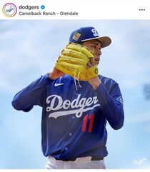 佐々木朗希「5回途中1失点」、米メディア「パフォーマンス大きく向上」評価も...韓国メディアは酷評「連勝止めた張本人」