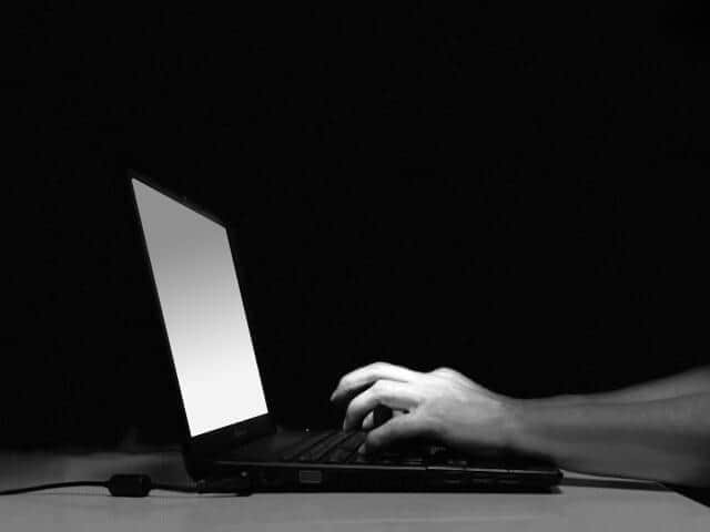 ネット上の誹謗中傷は深刻な問題だ(写真はイメージ)
