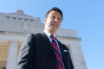 米山隆一氏、「放火犯デマ」拡散され「流石に法的措置を取ります」　「徹底的にやって」と応援相次ぐ