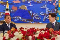 訪韓中の石破茂前首相、現地で「若者にサインを求められました」　写真持参の「ガチオタ」出没