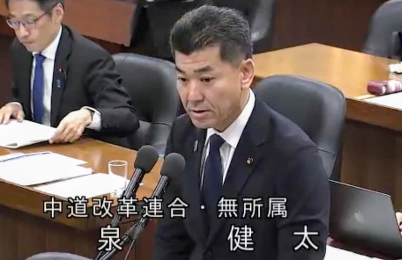 衆院文科委で質問に立つ泉健太議員(写真は泉氏のXから)