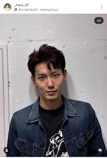 父は中道の衆院議員...さわやかイケメン俳優、レトロなコーデで限界突破のかっこよさ　恋愛番組に出演中