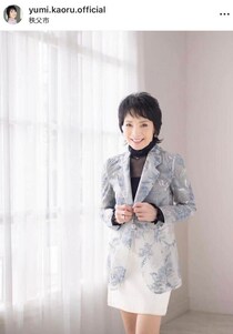 「20歳の由美かおるです」真っ赤なミニワンピ姿ですらり...AIが作成　「スリーサイズは維持できています」衝撃の告白
