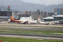 タクシーがまさかの「福岡空港」行き先間違い　「何故なら、全て...」スリムクラブ真栄田のフォローが優しすぎる