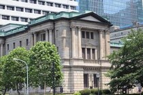 円急騰は為替介入か　米山隆一氏が批判「タコが足を食べる様な政権運営は、止めるべきです」