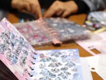 シール集めで大行列　子どものころは「ライダースナック」ブームの玉川徹、収集欲は「人間の根源的な欲求」