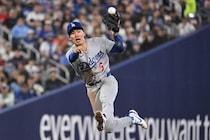 【ドジャース】キム・ヘソン、380億円タッカーより貢献度は上...マイナー降格不安も「株価急騰の予兆」地元メディア