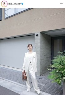 今井美桜、肩出しさわやかノースリブラウス＆振り向き笑顔で超キュート　「可愛いさスーパーパーフェクト」