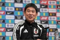 日本代表は「本気でW杯優勝目指している」、南野拓実「メンター」帯同を韓国メディア絶賛...「準備過程も他のチームと異なる」